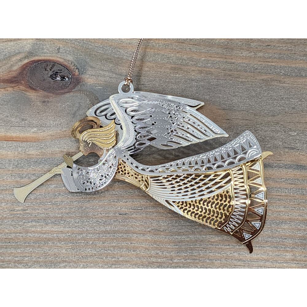 Baldwin 2004 24kt Gold Over Brass Angel with Flute Ornament